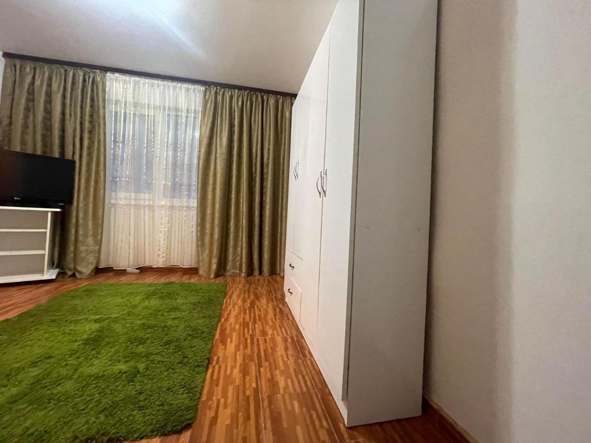 One Room Apartment Ptm Bucureşti Eksteriør bilde